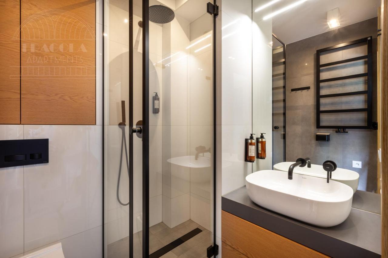Artsquare Fragola Apartments - City Center Kazimierz Краків Екстер'єр фото